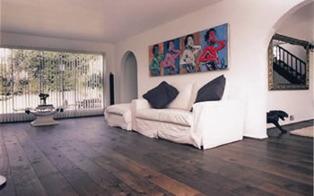 New dark oak wooden floor. We installed this new dark oiled, distressed oak wooden flooring in a set width patter, in Hampstead, London..